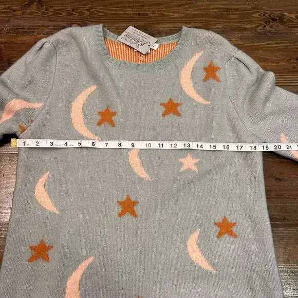NWT THML Women’s Medium Blue Moon Star Crewneck Sweater - Picture 4 of 5